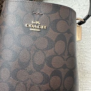 Coach hand bag
